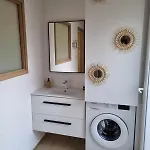 Maison Avec Jacuzzi Prive A 5 Min De La A St Aygulf Semesterbostad *