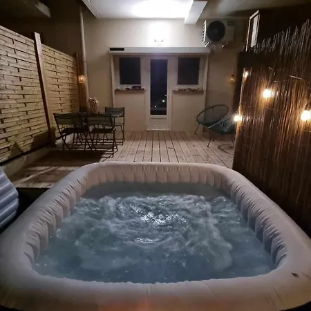 Maison Avec Jacuzzi Prive A 5 Min De La A St Aygulf