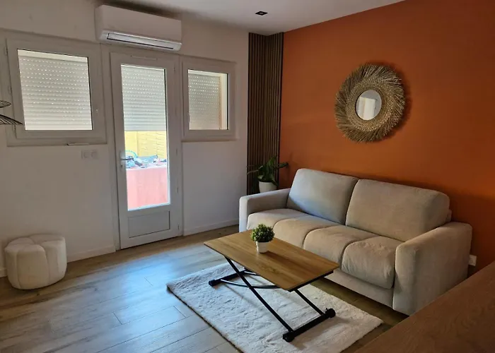 Maison Avec Jacuzzi Prive A 5 Min De La A St Aygulf